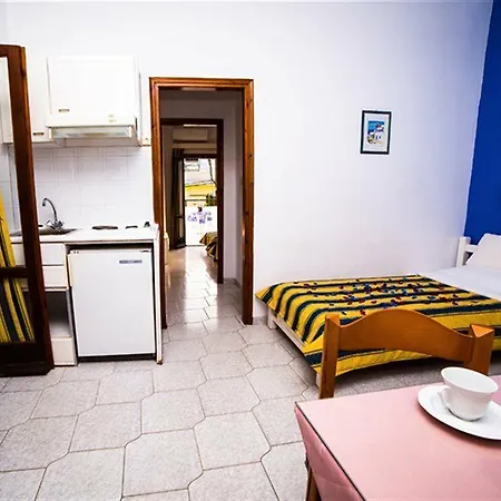 Creta Mar-gio 2* Malia (Crete)