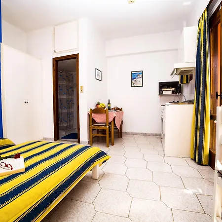 Creta Mar-gio Aparthotel